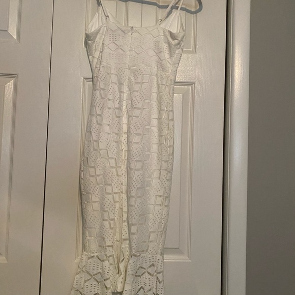 White Lace Dress Size Small - Picture 2 of 3